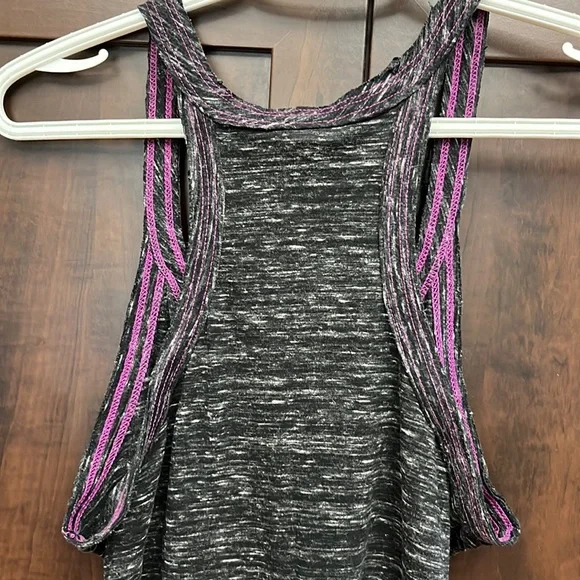 Medium Roxy Racerback Tank - Picture 3 of 6
